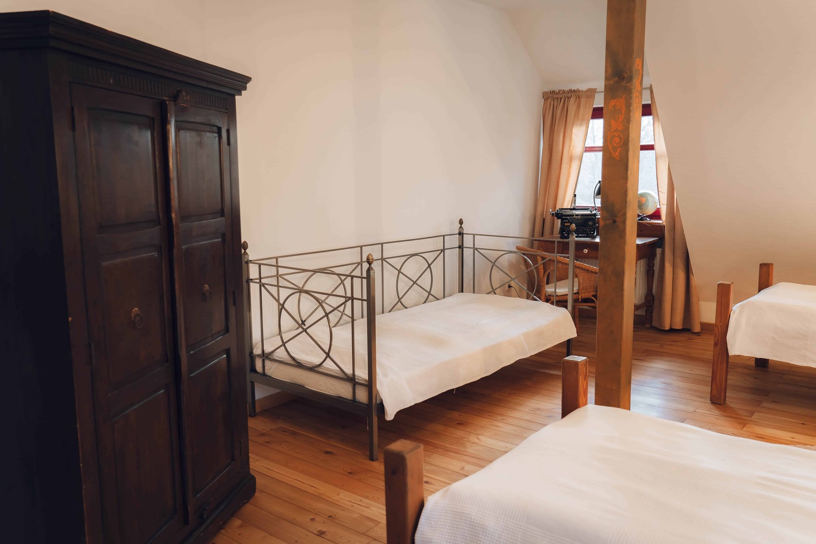 PS oben Zimmer 2